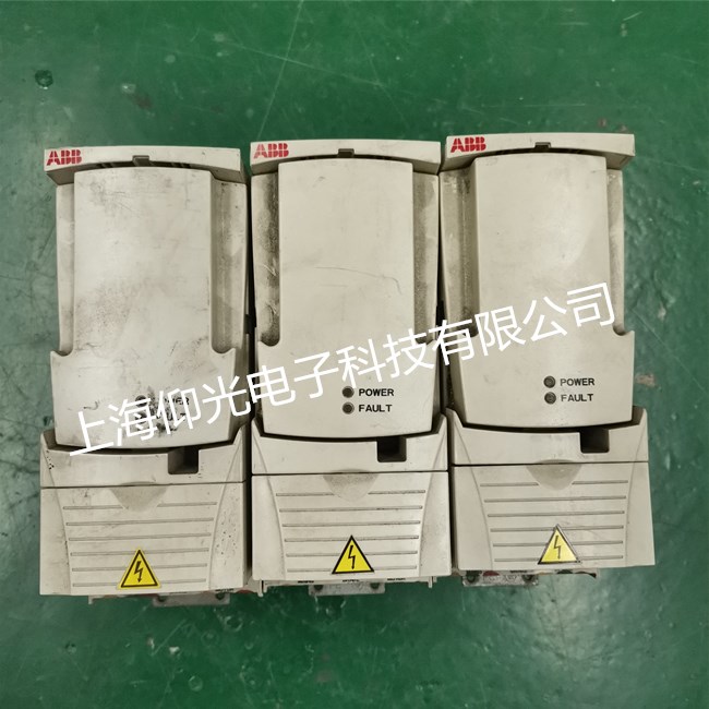 ABB׃�l���S��ACS355-03E-08A8-4 ���� ���ư� �(q��)�Ӱ� ����