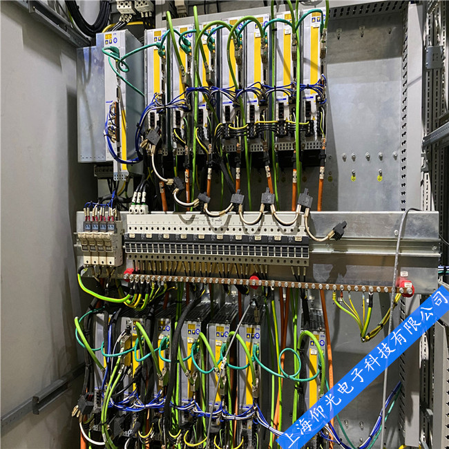 �Ϻ����K�㽭���پS�޿Ơ�Ħ��servostar 600ϵ����SERVOSTAR400-A��(d��ng)����ޏ�(f��)