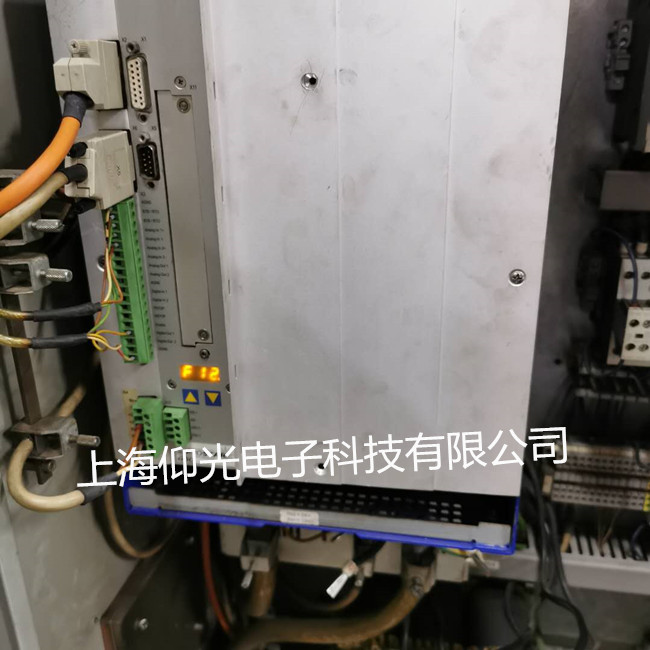 �Ơ�Ħ��Servostar 600ϵ���ŷ��(q��)��(d��ng)����(b��o)��F01�S������