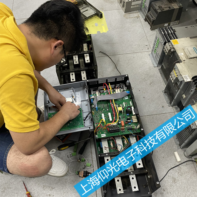 �W�ֱ���{(di��o)�����S��591P-53372542-A00-U4A0�@ʾ��(b��o)������