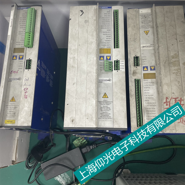 KOLLMORGEN�Ơ�Ħ��S620-FAN�(q��)������N107�S��