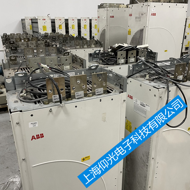 ����ABB׃�l���S��ACS800-07-1540-3���@ʾFF8B�S��