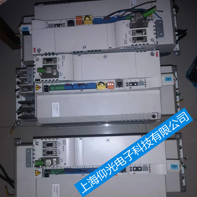 ���b�O(sh��)��ABB�ŷ��(q��)�����S��MotiFlex e180���@ʾ1225�S��