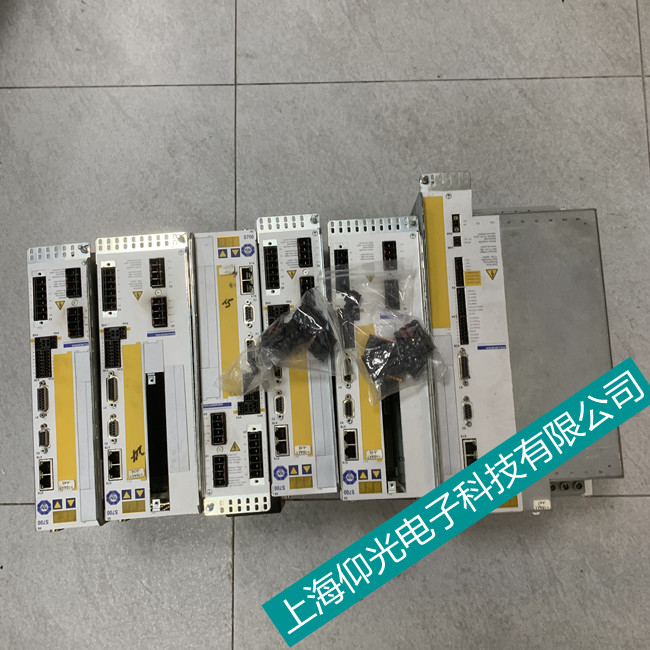 ���ڿƠ�Ħ��AKDϵ���ŷ��(q��)��(d��ng)����(b��o)��F530�S�ރr(ji��)��