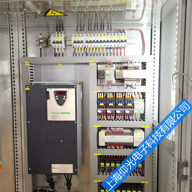 ʩ�͵�׃�l��ILF [��(n��i)��ͨ���B�ӹ���]�Ϻ��S�޹�˾�Ԓ(hu��)