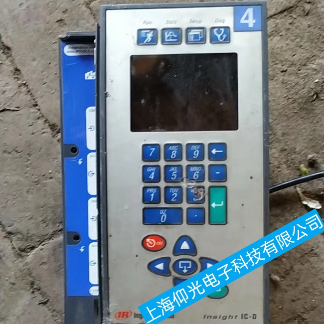 Ӣ�����m�Q�o������QCD31-FM�Դ���������ϾS�ޏS(ch��ng)����һ��