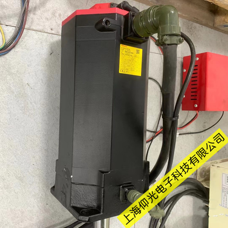 ���m���ŷ��R�_(d��)�S��늙C(j��)��λ�c�D(zhu��n)�ӆ��}�ޏ�(f��)���E