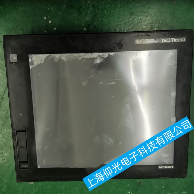 �������⹤�ؙC(j��)MELSEC-Qϵ���چ���(d��ng)�r(sh��)һֱͣ���چ���(d��ng)��(hu��)����ϾS���f(shu��)��