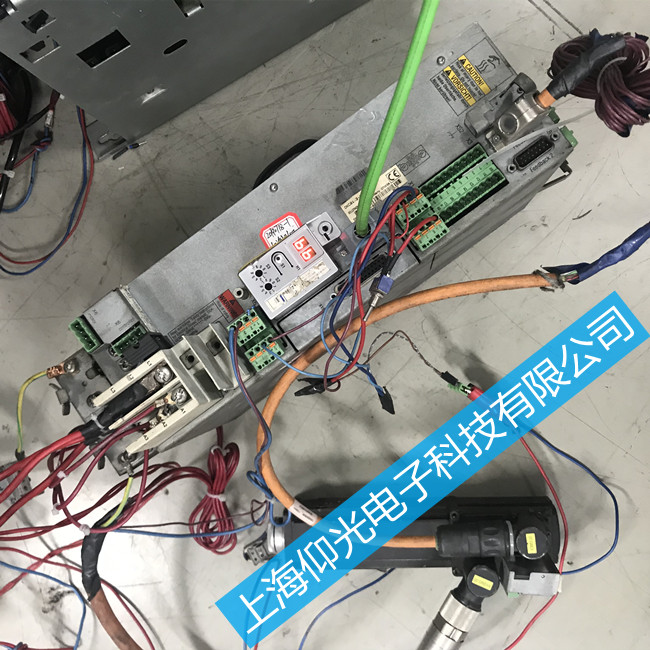 ��ʿ��(l��)HCS�ŷ�늄�(d��ng)�C(j��)�(q��)��(d��ng)���@ʾ��(b��o)��E2820��ô�S��